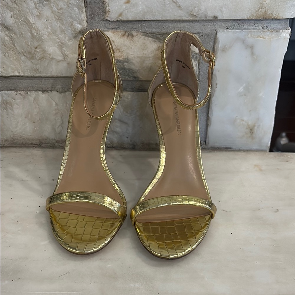 Banana Republic Gold Stiletto Heels with Ankle Strap